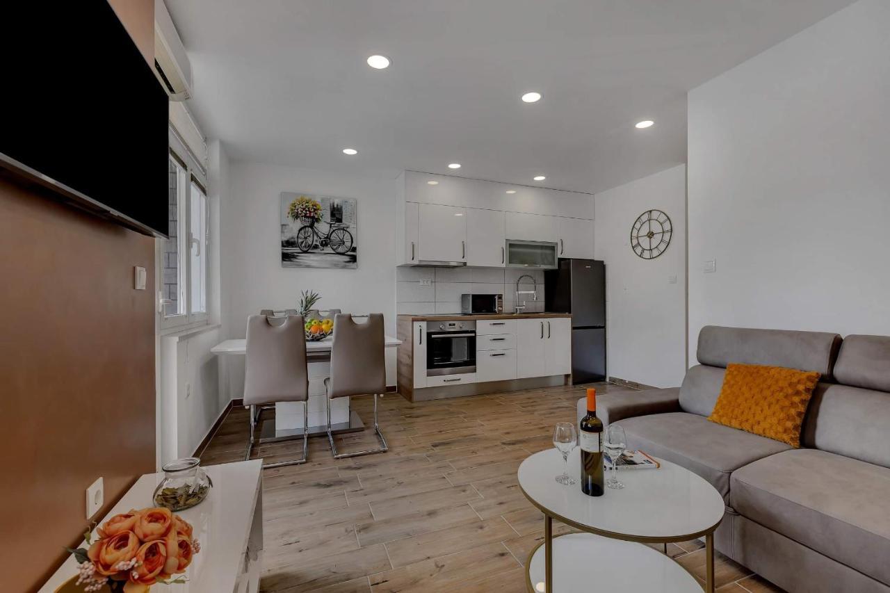 Apartman Meri מאקרסקה מראה חיצוני תמונה