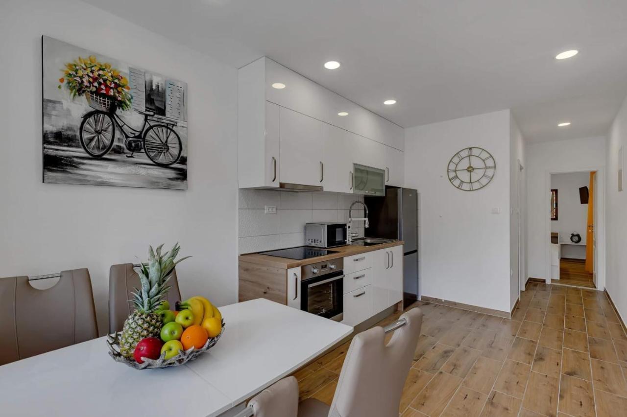 Apartman Meri מאקרסקה מראה חיצוני תמונה